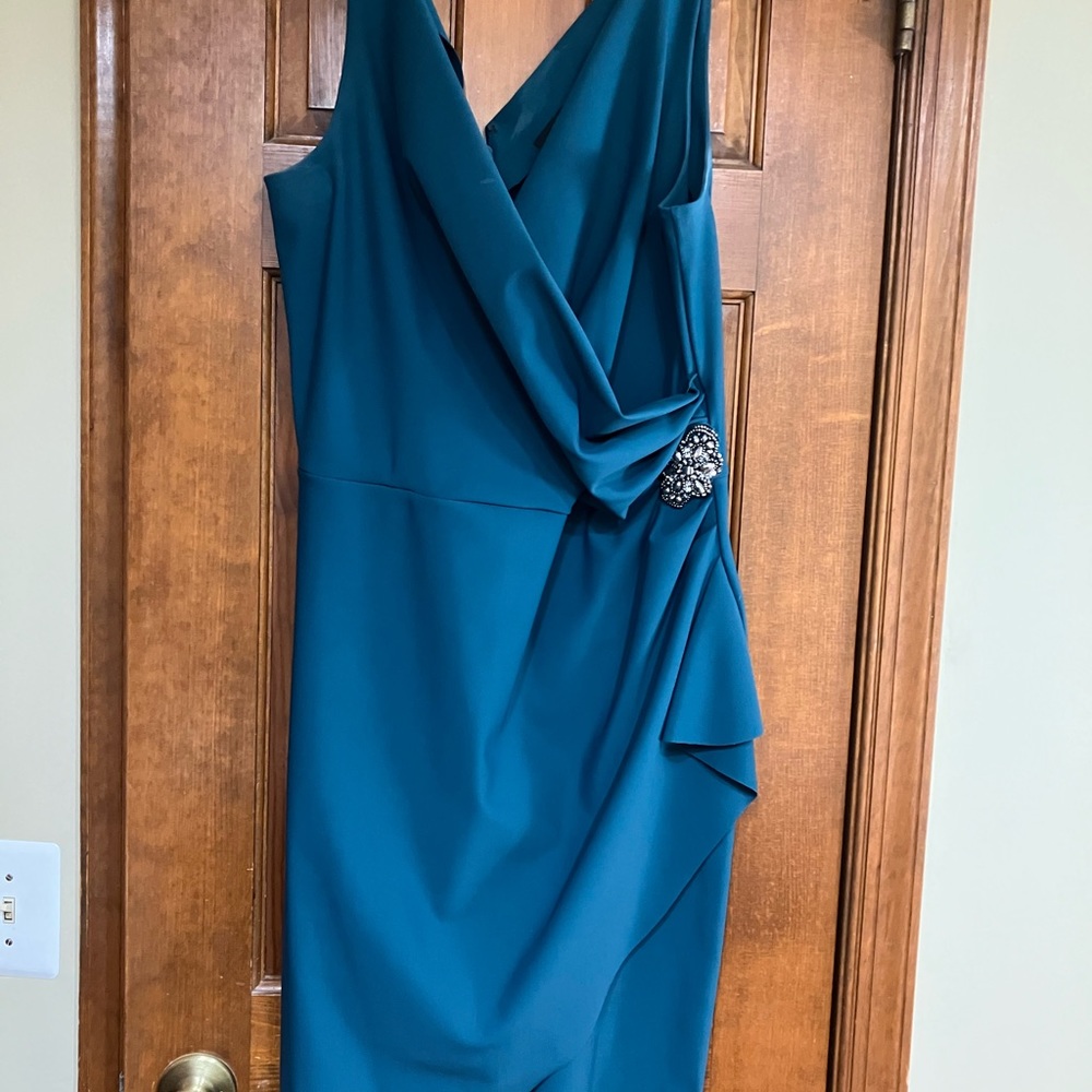 Women’s teal dress